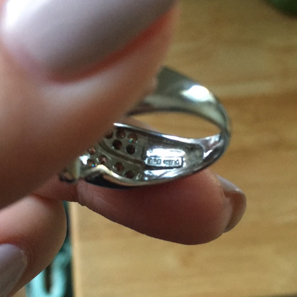 Jewled sterling ring - Picture 6 of 9